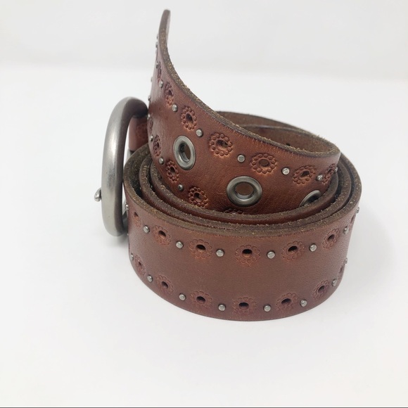 Fossil Tan Leather Studded Embossed Belt Medium - Picture 5 of 8